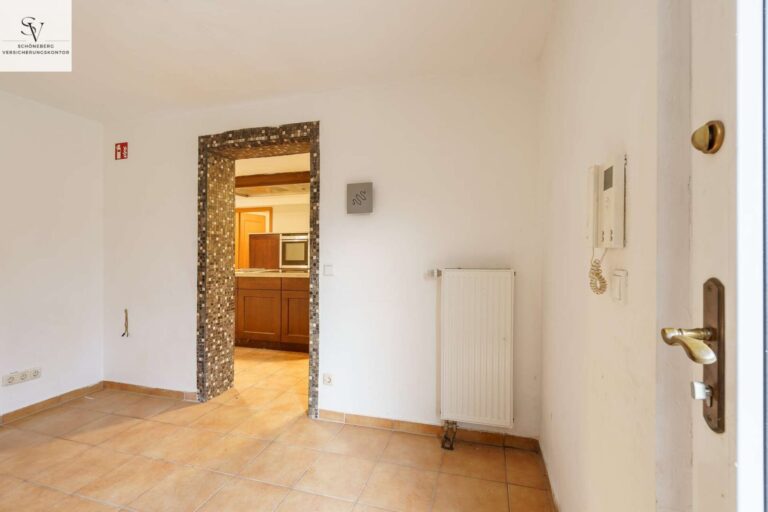 4143338 TJ2V5yo3hif1wsoGPE5XDGug Bild064